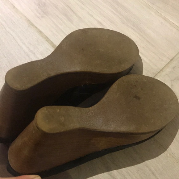 Steve Madden Black Suede Wedges - Picture 3 of 8